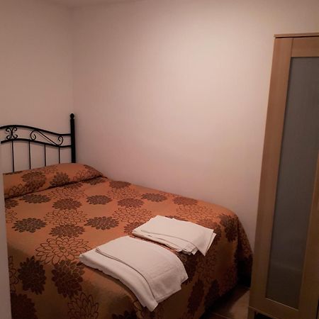 Apartamentos San Juan 16 Archidona Bagian luar foto