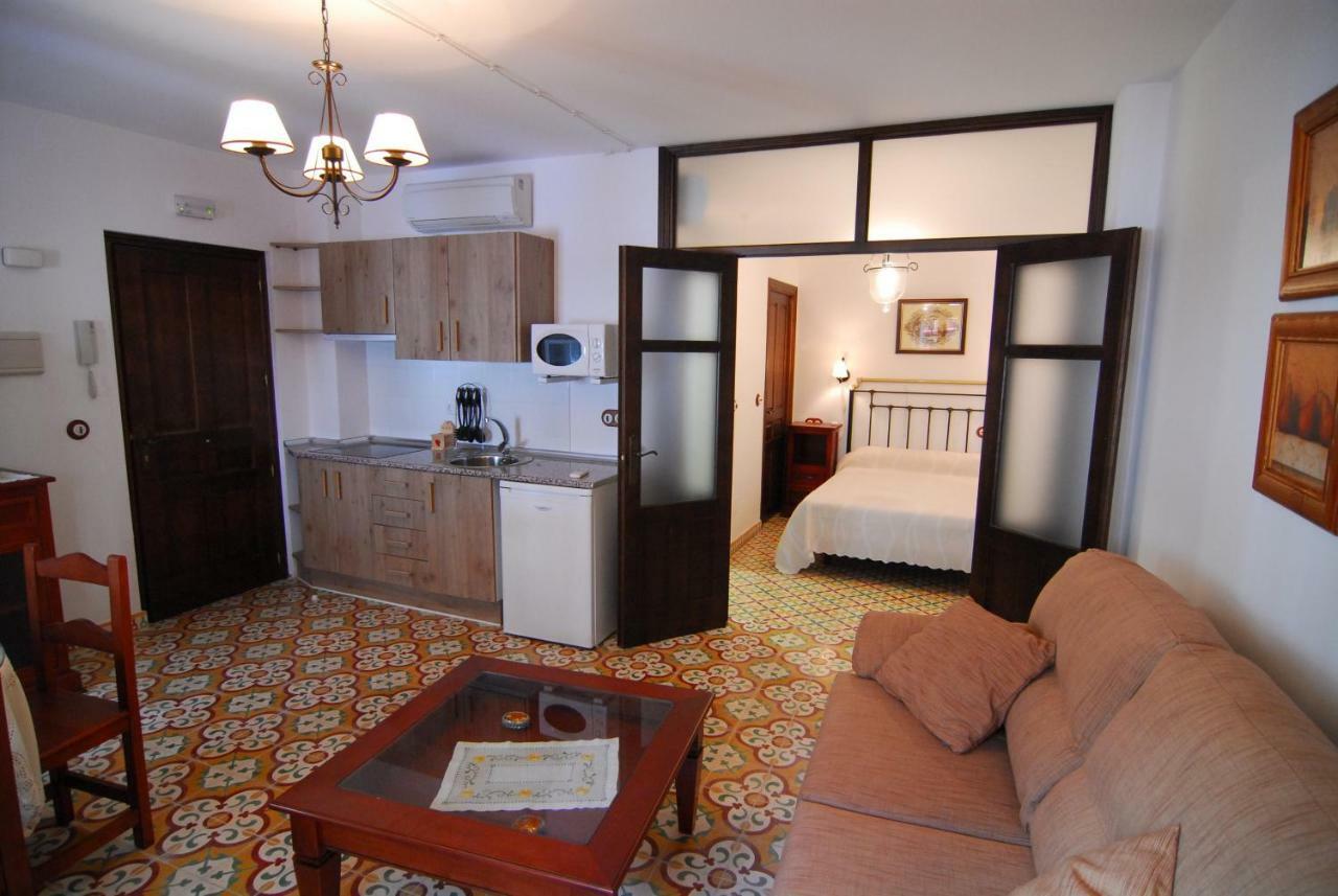 Apartamentos San Juan 16 Archidona Bagian luar foto